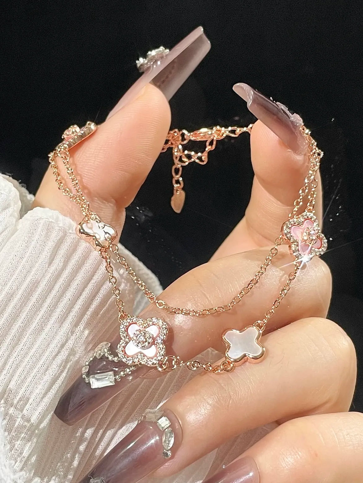 Ovalira® Four-Leaf Clover Pearl Crystal Bracelet – Elegant Rose Gold Jewelry Gift for Women