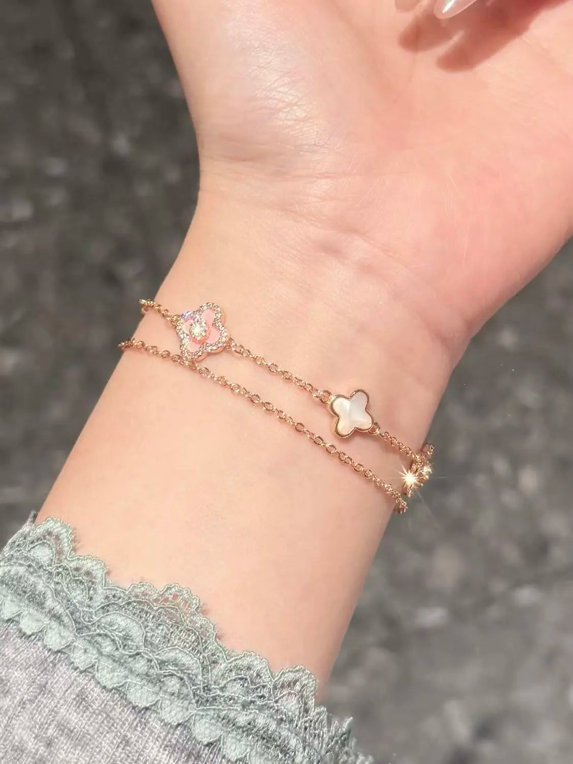 Ovalira® Four-Leaf Clover Pearl Crystal Bracelet – Elegant Rose Gold Jewelry Gift for Women